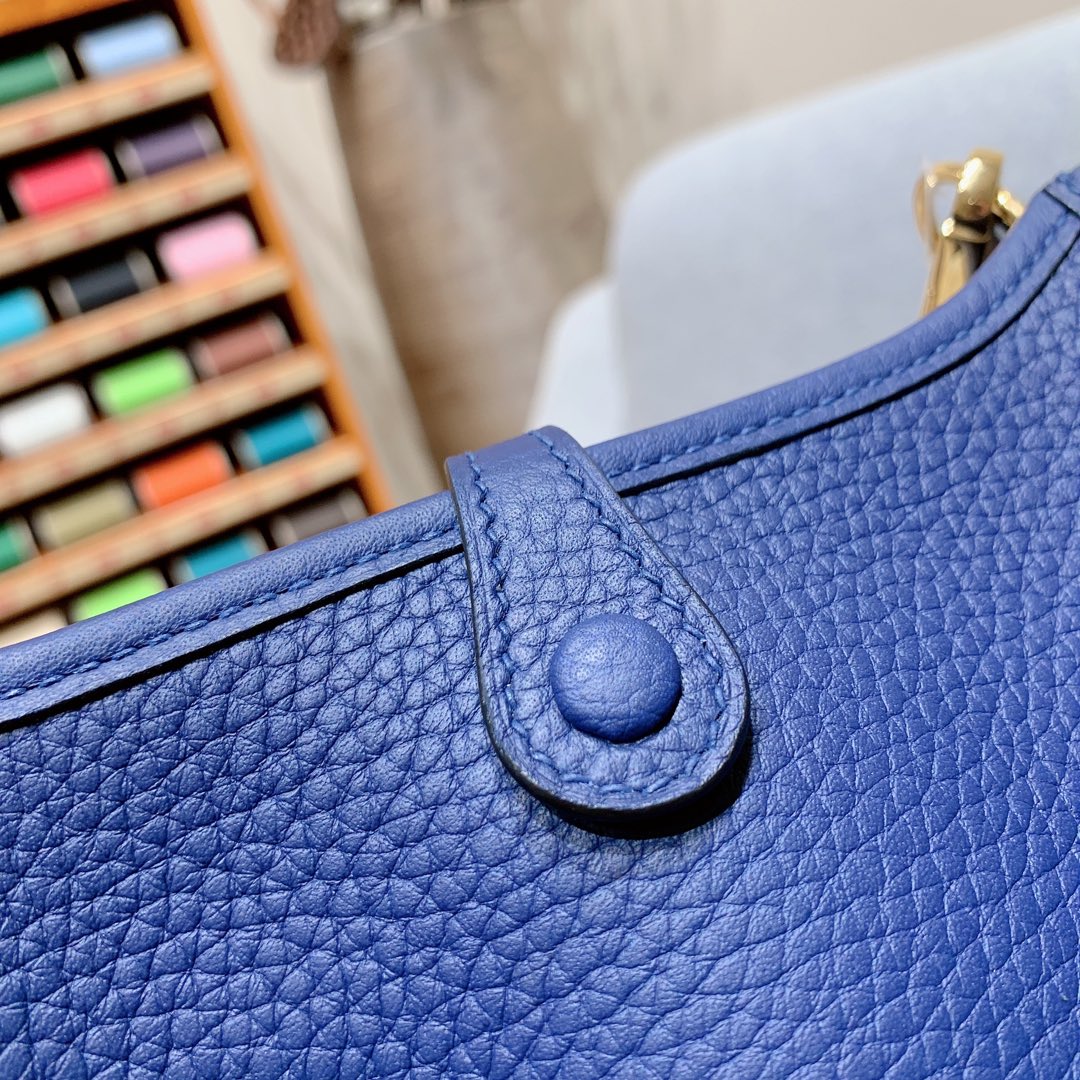 에르메스 미니 에블린16 사파이어블루 금장 끌레망스 가죽